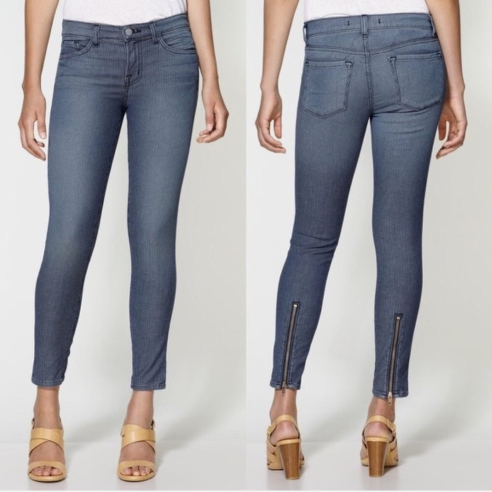 J Brand Women's Railroad Stripe Blue Skinny Jeans Size 26 - Picture 3 of 6